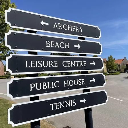 Seaglass Bay - Part Of The The Bay Village With Pool, Gym And Direct Access, Pub, Restaurant, Tennis And Meadows Walks